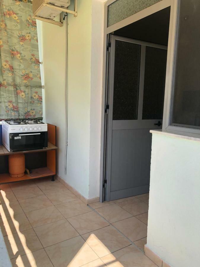 Beachside Smajlaj Leilighet Velipojë